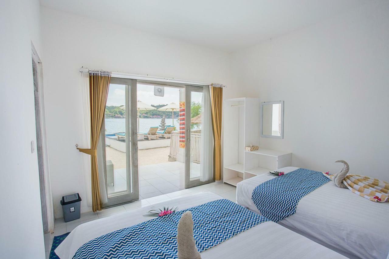 The Waterfront Beach House นูซาเลมโบงัน ภายนอก รูปภาพ