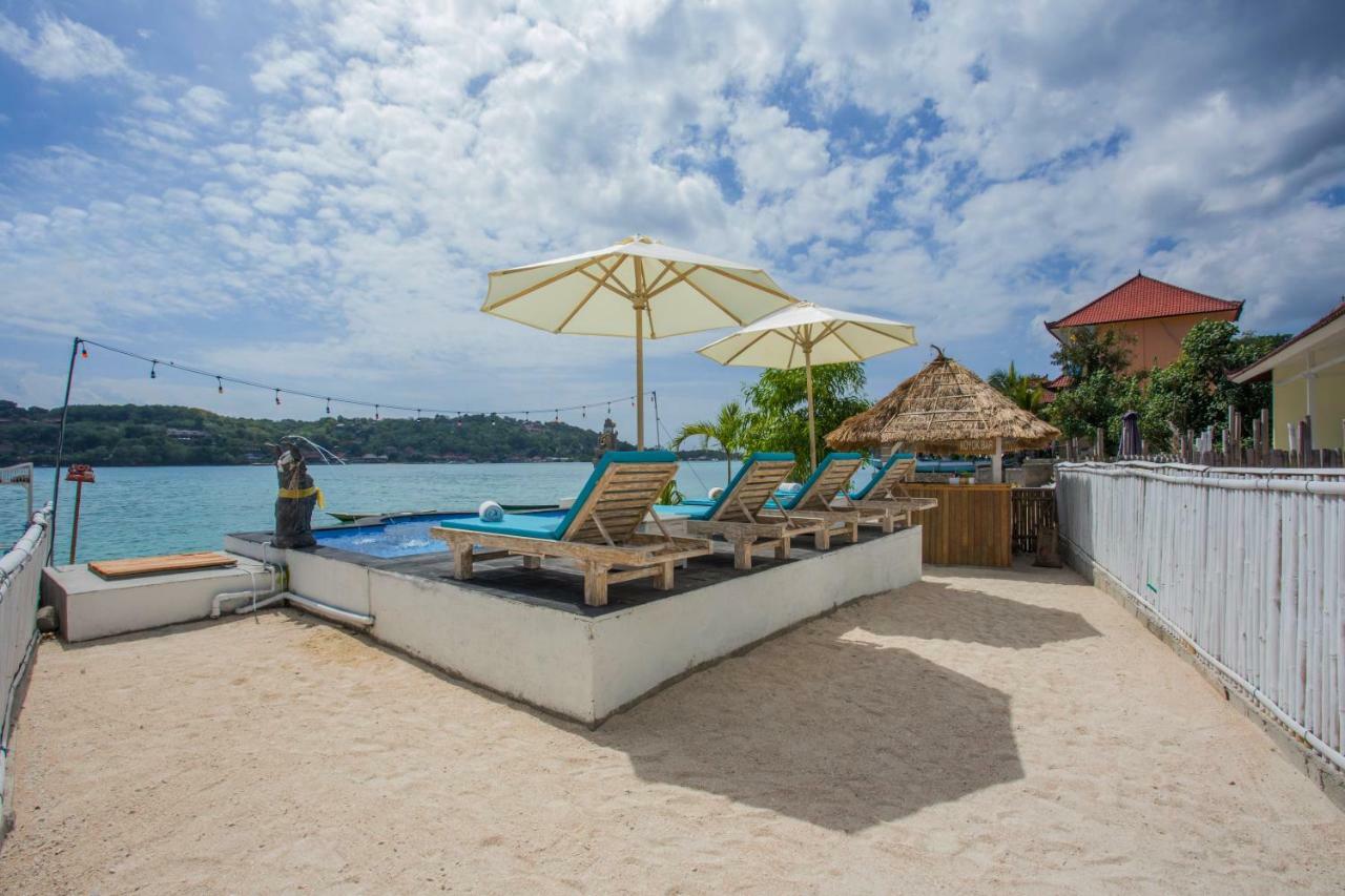 The Waterfront Beach House นูซาเลมโบงัน ภายนอก รูปภาพ